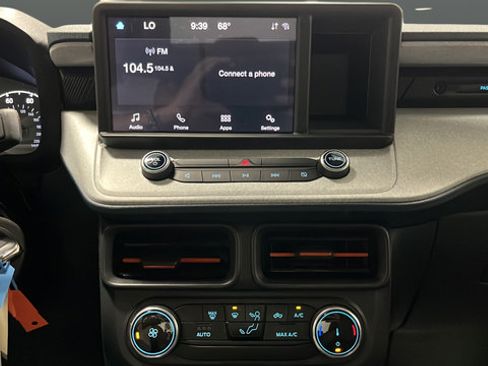 Used 2024 Ford Maverick XLT FWD image 13