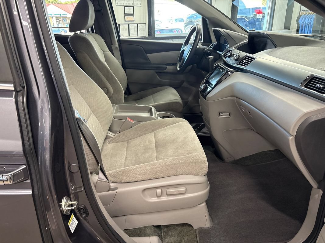 Used 2016 Honda Odyssey EX image 44