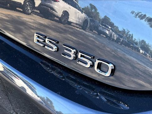 Used 2024 Lexus ES 350 F Sport w/ Accessory Package (Z1) image 9