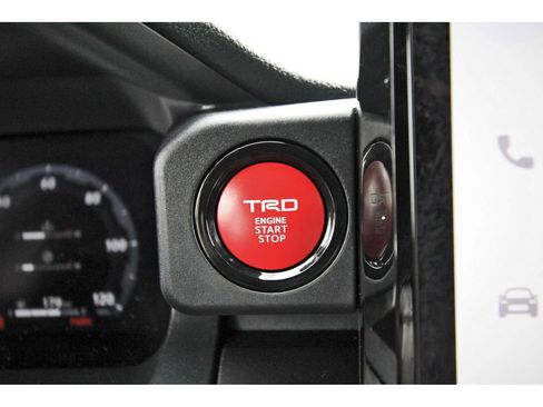 Used 2025 Toyota Tacoma TRD Sport AWD/4WD image 26