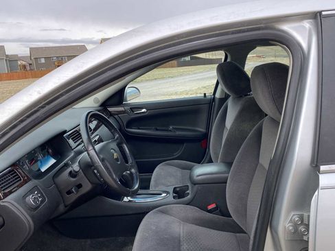 Used 2013 Chevrolet Impala LT w/ LT Sunroof Package image 15