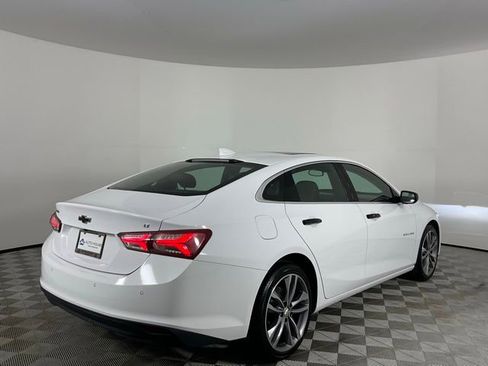 Used 2024 Chevrolet Malibu LT FWD image 5