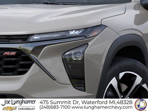 New 2026 Chevrolet Trax RS w/ Driver Confidence Package FWD image 10
