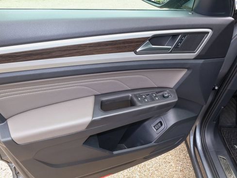 Certified 2023 Volkswagen Atlas SE AWD/4WD image 15