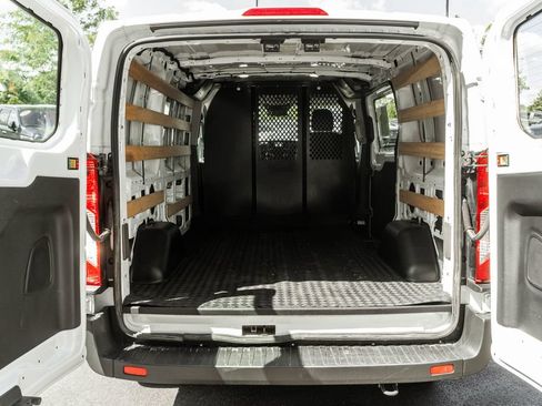 Used 2024 Ford Transit 250 Low Roof w/ Exterior Upgrade Package RWD image 22