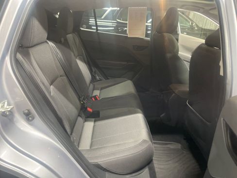 Used 2024 Subaru Crosstrek 2.0i Premium image 12