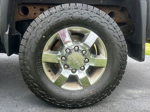 Used 2016 GMC Sierra 2500 SLT w/ Duramax Plus Package image 23