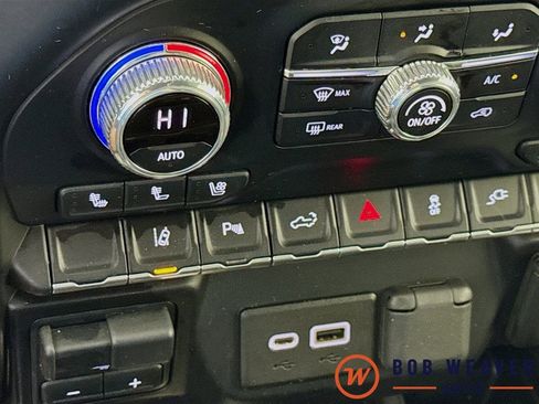 Used 2022 GMC Sierra 2500 Denali w/ Denali Ultimate Package image 21