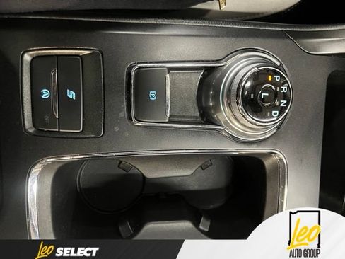 Used 2020 Ford Fusion SE w/ Equipment Group 151A FWD image 17