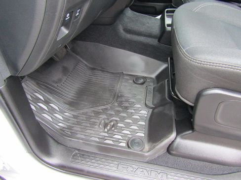 Used 2025 RAM 1500 Tradesman w/ Night Edition AWD/4WD image 24