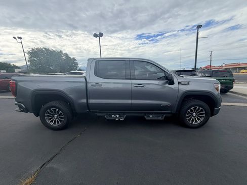 Used 2021 GMC Sierra 1500 AT4 w/ AT4 Value Package AWD/4WD image 3