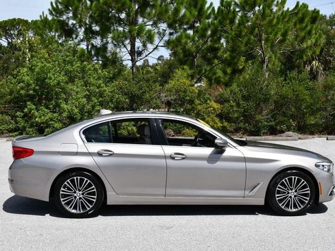 Used 2017 BMW 530i RWD image 30