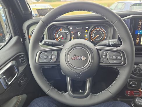 New 2026 Jeep Gladiator Mojave image 15