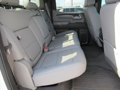 Used 2024 GMC Sierra 1500 SLT w/ SLT Premium Plus Package image 30