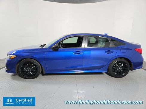 Used 2023 Honda Civic Sport image 3