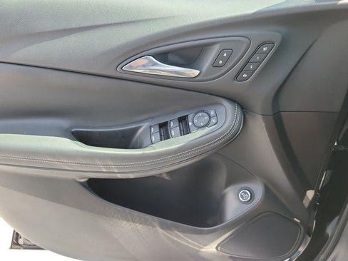 Used 2023 Buick Encore GX Essence w/ Experience Buick Package FWD image 15
