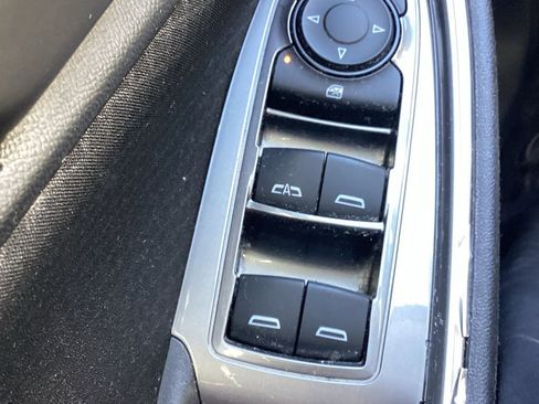 Used 2020 Chevrolet Malibu LT image 39