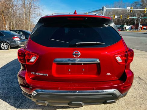 Used 2020 Nissan Pathfinder SL image 9
