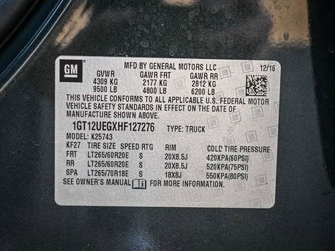 Used 2017 GMC Sierra 2500 Denali w/ Suspension Package, Off-Road image 19