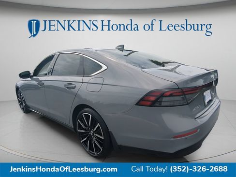 Used 2024 Honda Accord Touring image 5
