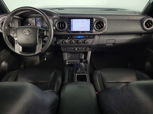 Used 2023 Toyota Tacoma TRD Off-Road w/ TRD Premium Off Road Package AWD/4WD image 27