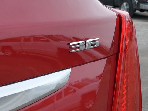 Used 2019 Cadillac XT5 Luxury image 36