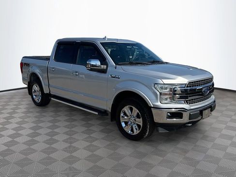 Used 2018 Ford F150 Lariat w/ Equipment Group 502A Luxury image 3