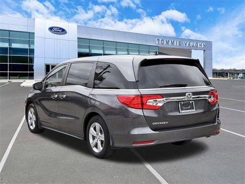 Used 2018 Honda Odyssey EX-L image 2