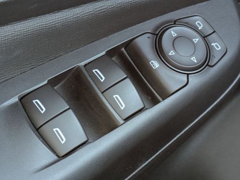 Certified 2024 Buick Envista Preferred w/ Convenience I Package image 22