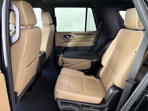Used 2024 Chevrolet Tahoe Premier RWD image 32