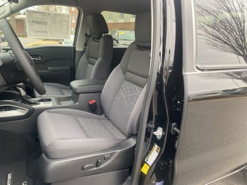 New 2026 Nissan Frontier SV w/ SV Convenience Package AWD/4WD image 15