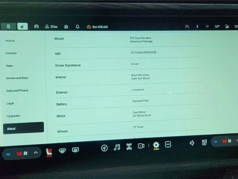 Used 2024 Rivian R1T Adventure image 41