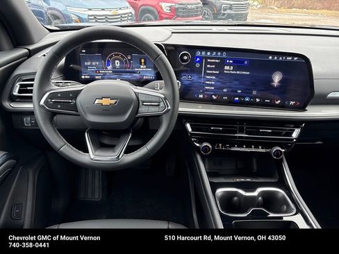 New 2026 Chevrolet Traverse LT w/ Driver Confidence Package image 14