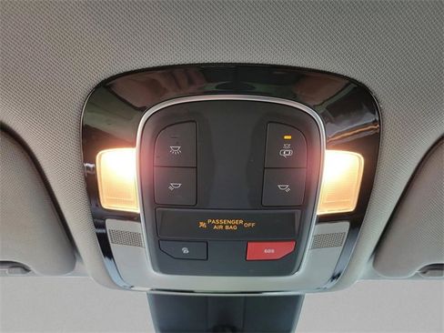 Used 2022 Hyundai Santa Fe XRT image 30