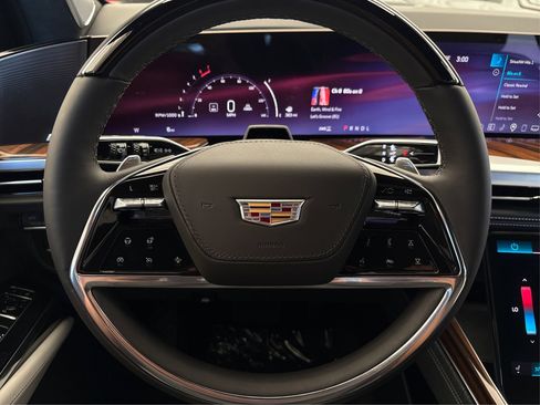 New 2026 Cadillac Escalade ESV Platinum Sport AWD/4WD image 19