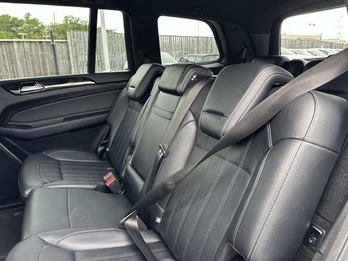 Used 2017 Mercedes-Benz GLS 450 4MATIC image 30