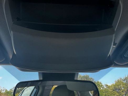 Used 2024 Toyota Camry SE image 25