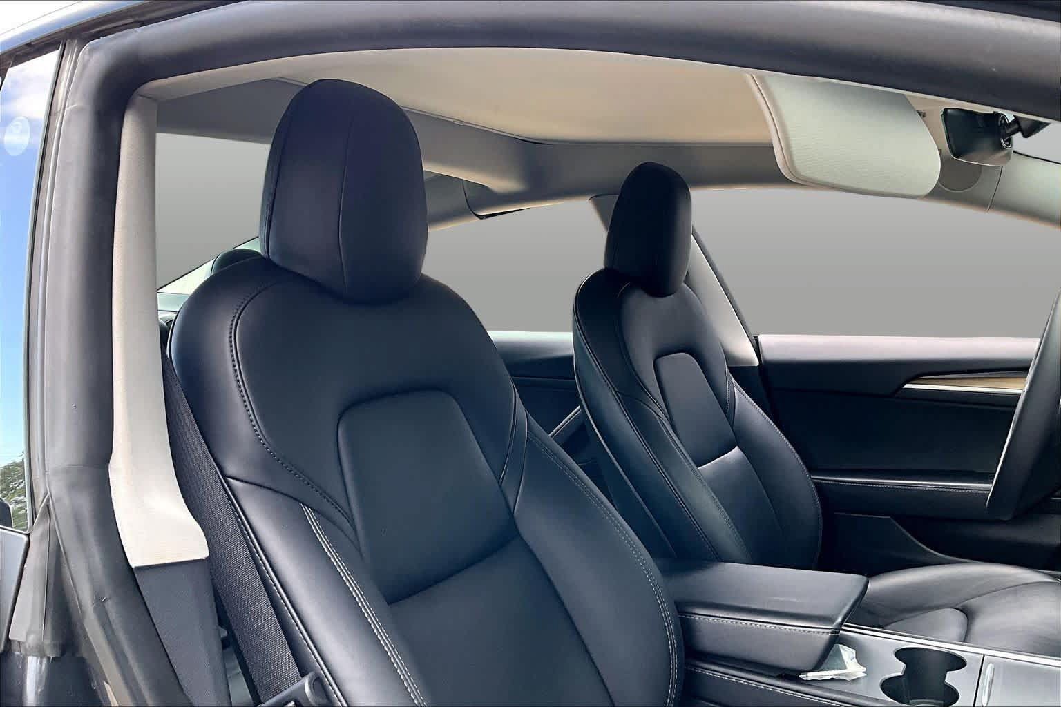 Used 2021 Tesla Model 3 Standard Range Plus RWD image 8