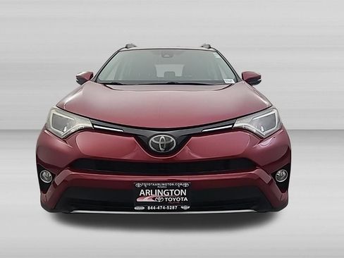 Used 2018 Toyota RAV4 XLE w/ Plus Extra Value Package FWD image 9