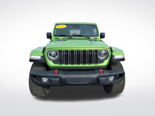 Used 2025 Jeep Wrangler Unlimited Rubicon AWD/4WD image 11