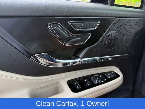 Used 2025 Lincoln Corsair AWD image 16