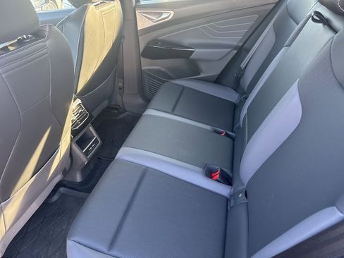 Used 2023 Volkswagen ID.4 Pro S image 25