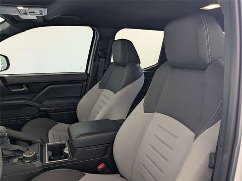 Certified 2025 Toyota Tacoma TRD Sport AWD/4WD image 12