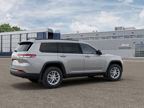New 2026 Jeep Grand Cherokee L 4WD image 22