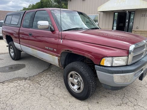 Used 1995 Dodge Ram 1500 Truck 4x4 Club Cab image 2