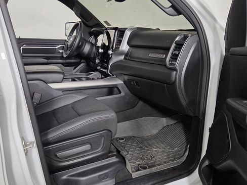 Used 2024 RAM 1500 Big Horn AWD/4WD image 32