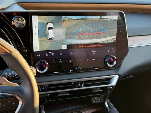 Certified 2025 Lexus RX 350 Premium Plus image 16