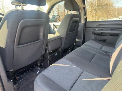 Used 2013 Chevrolet Silverado 1500 LT image 39