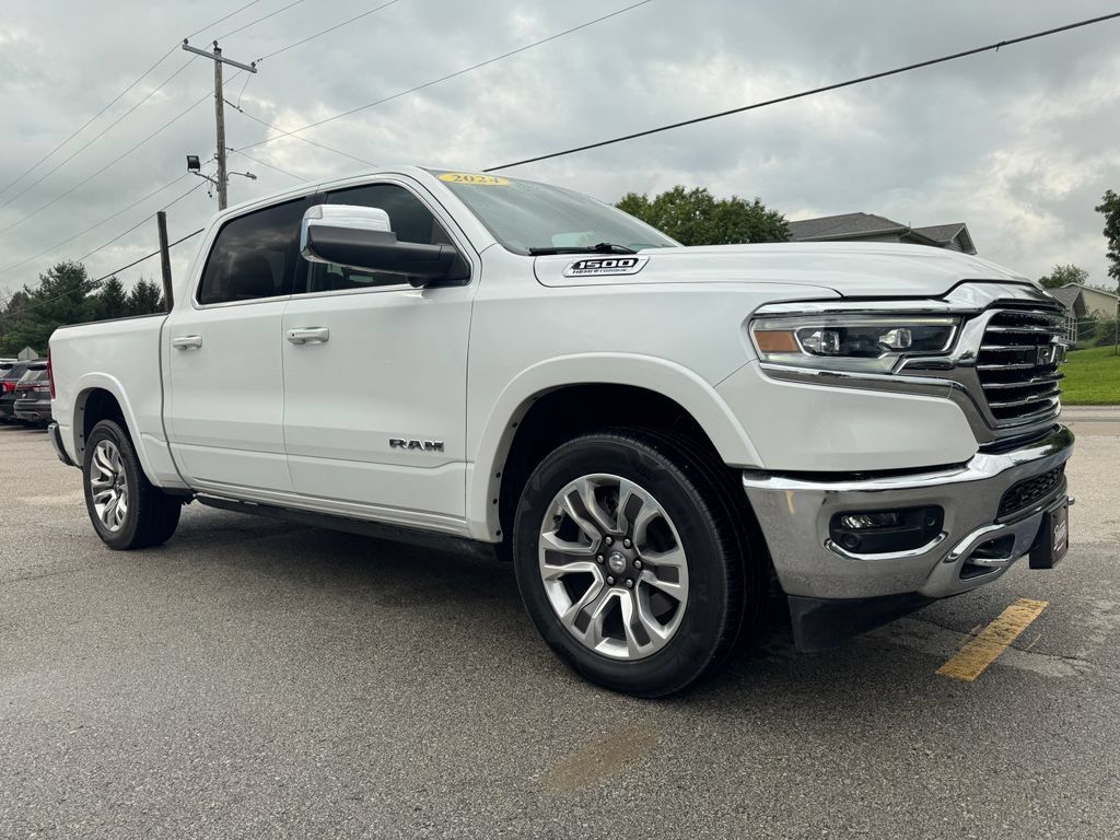 Used 2024 RAM 1500 Limited AWD/4WD image 3
