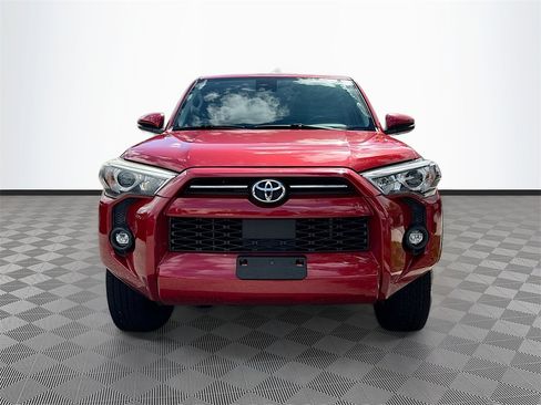 Used 2021 Toyota 4Runner SR5 Premium image 2